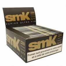 Smoking Boite de 50 carnets de Feuilles Slim SMK 